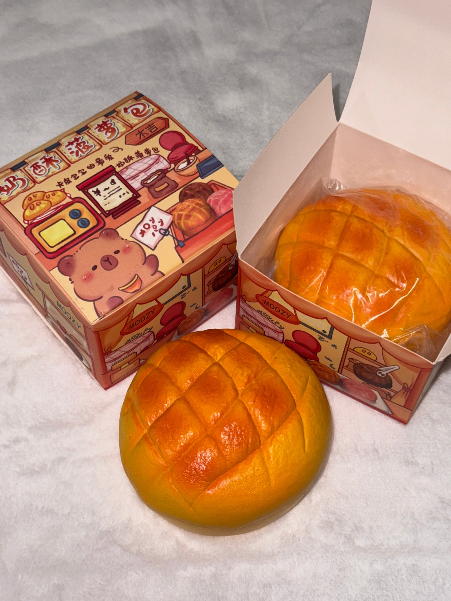 Pineapple Bun Squishy