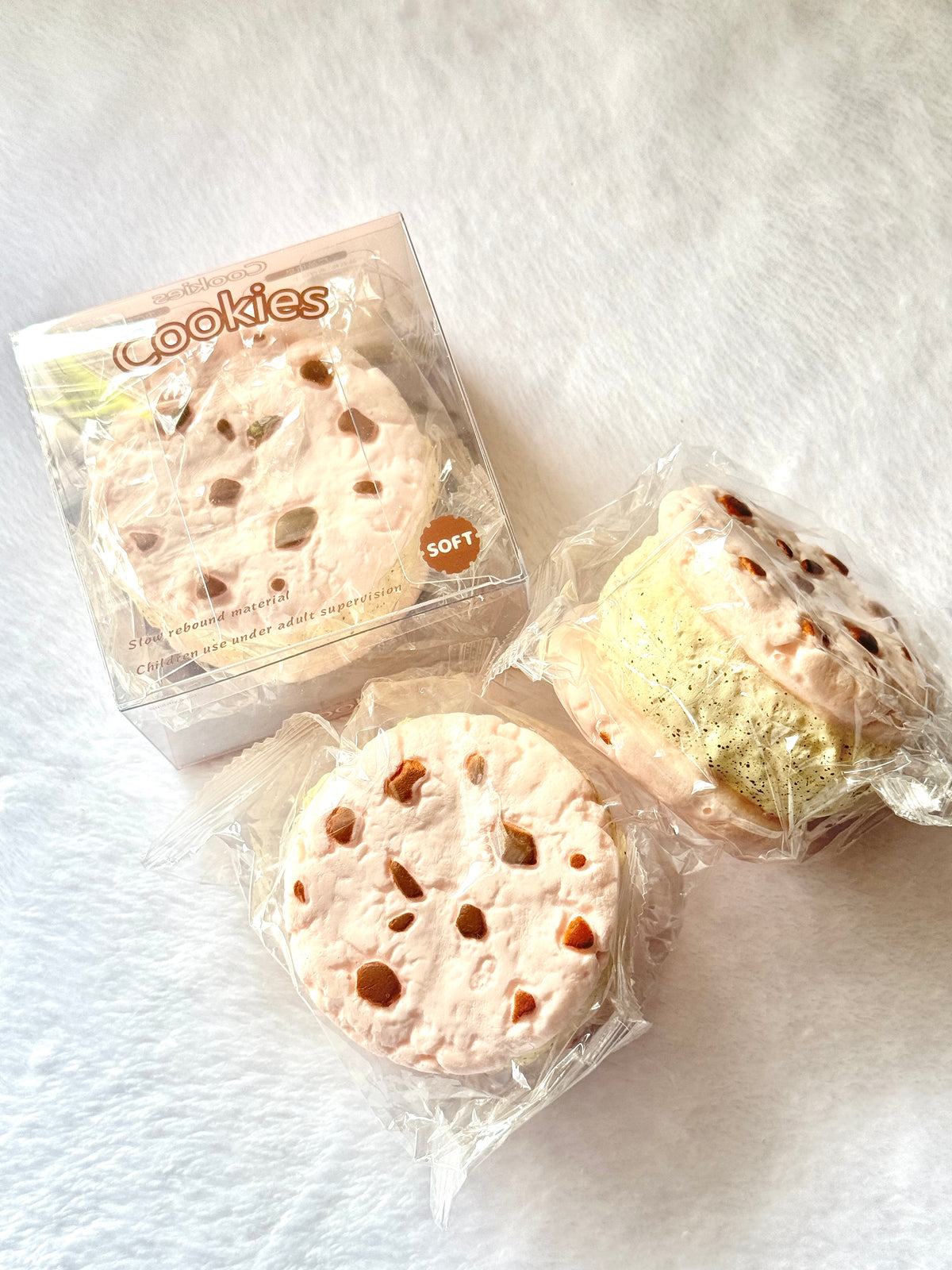 Nunu Pink Cookie Squishy