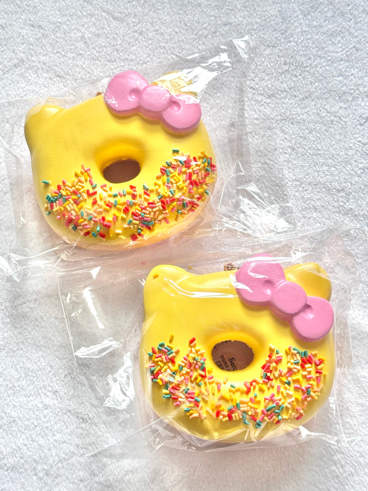 Hello Kitty Donut Squishy