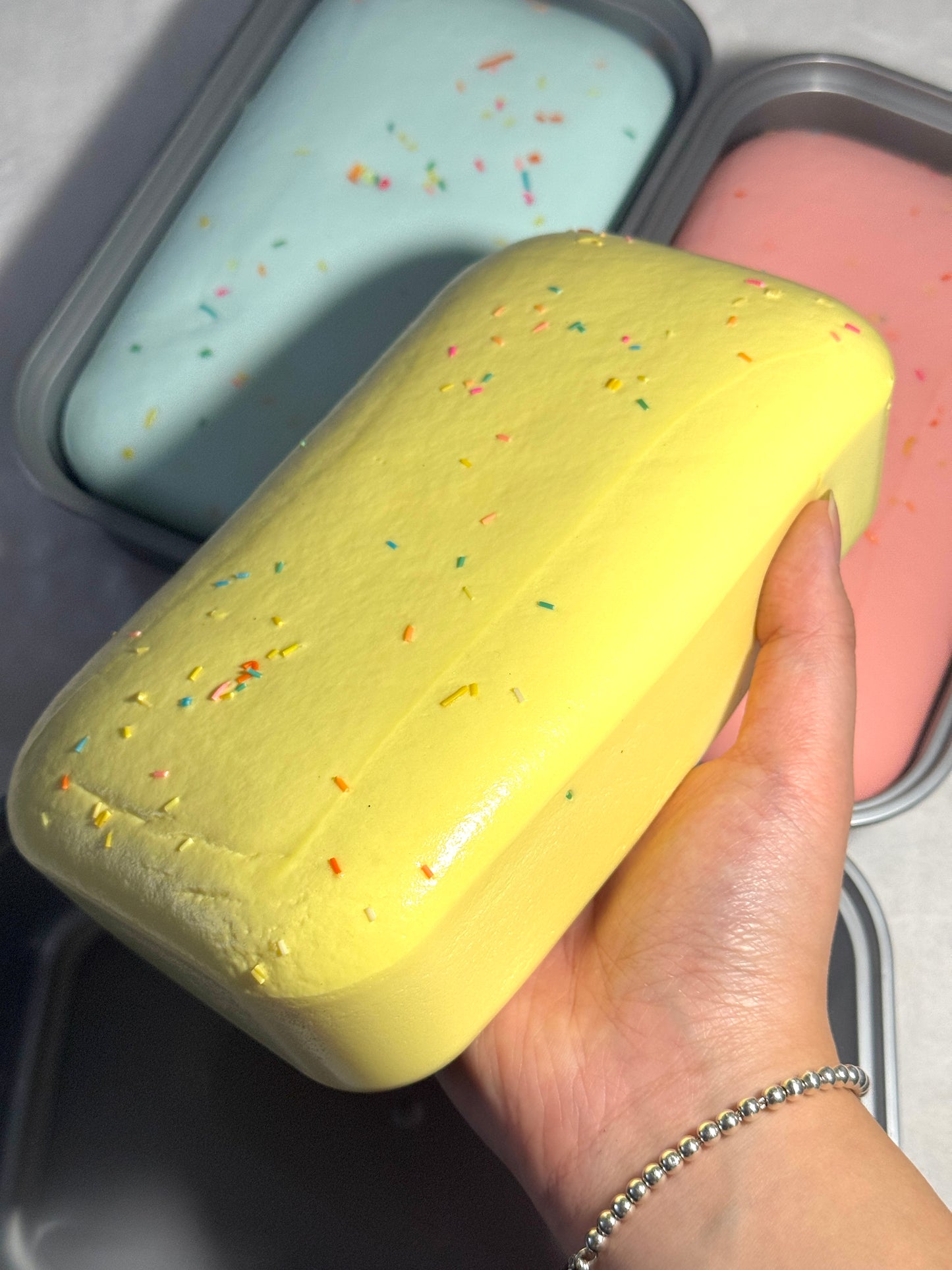 Sticky Cake Squishy