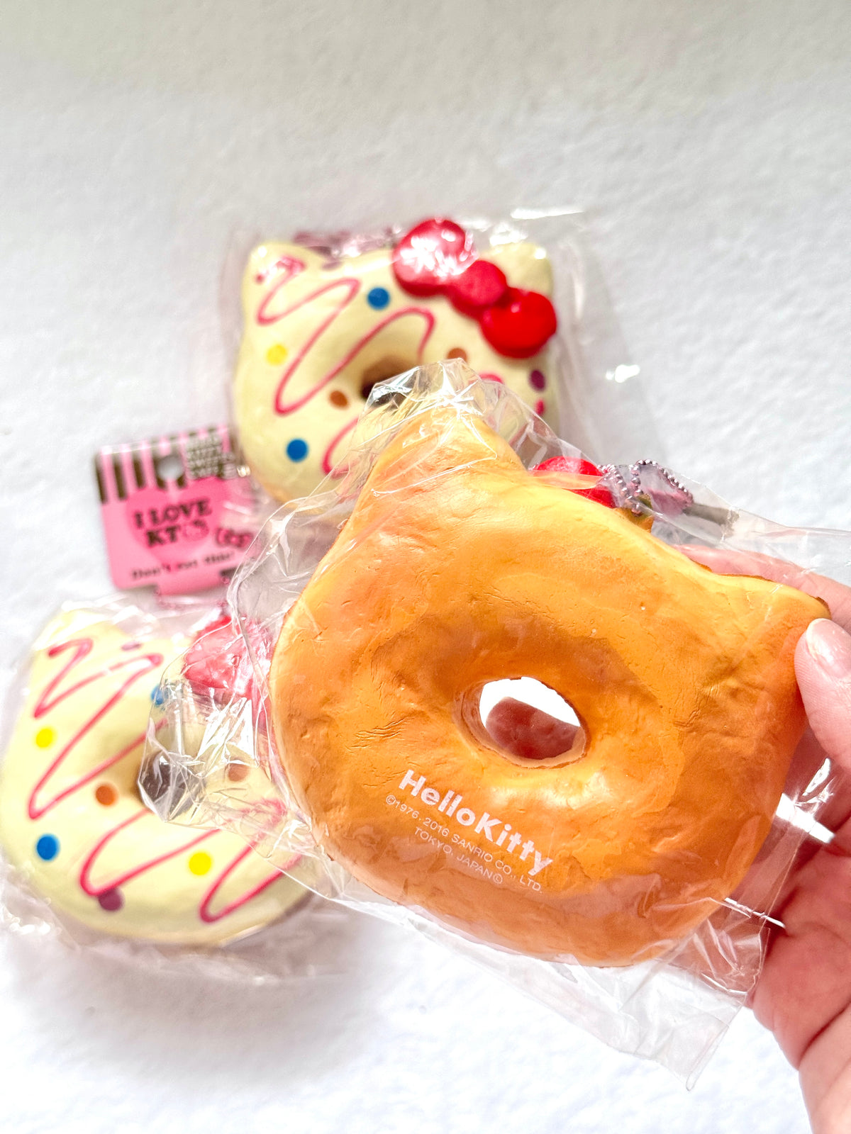 Hello Kitty Donut Squishy