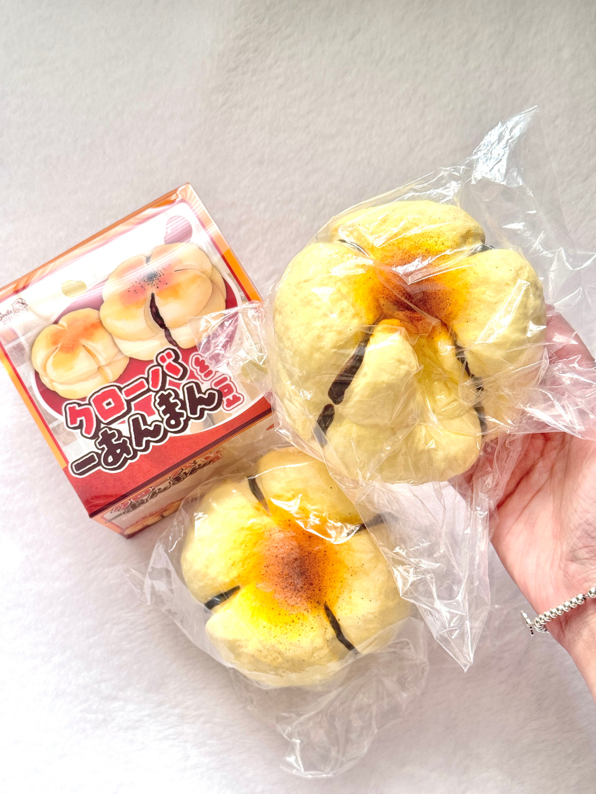 Smilegogo Red Bean Bun Squishy