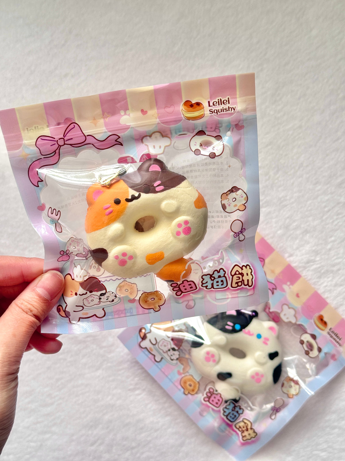 Mini Leilei Cat Donut Squishy