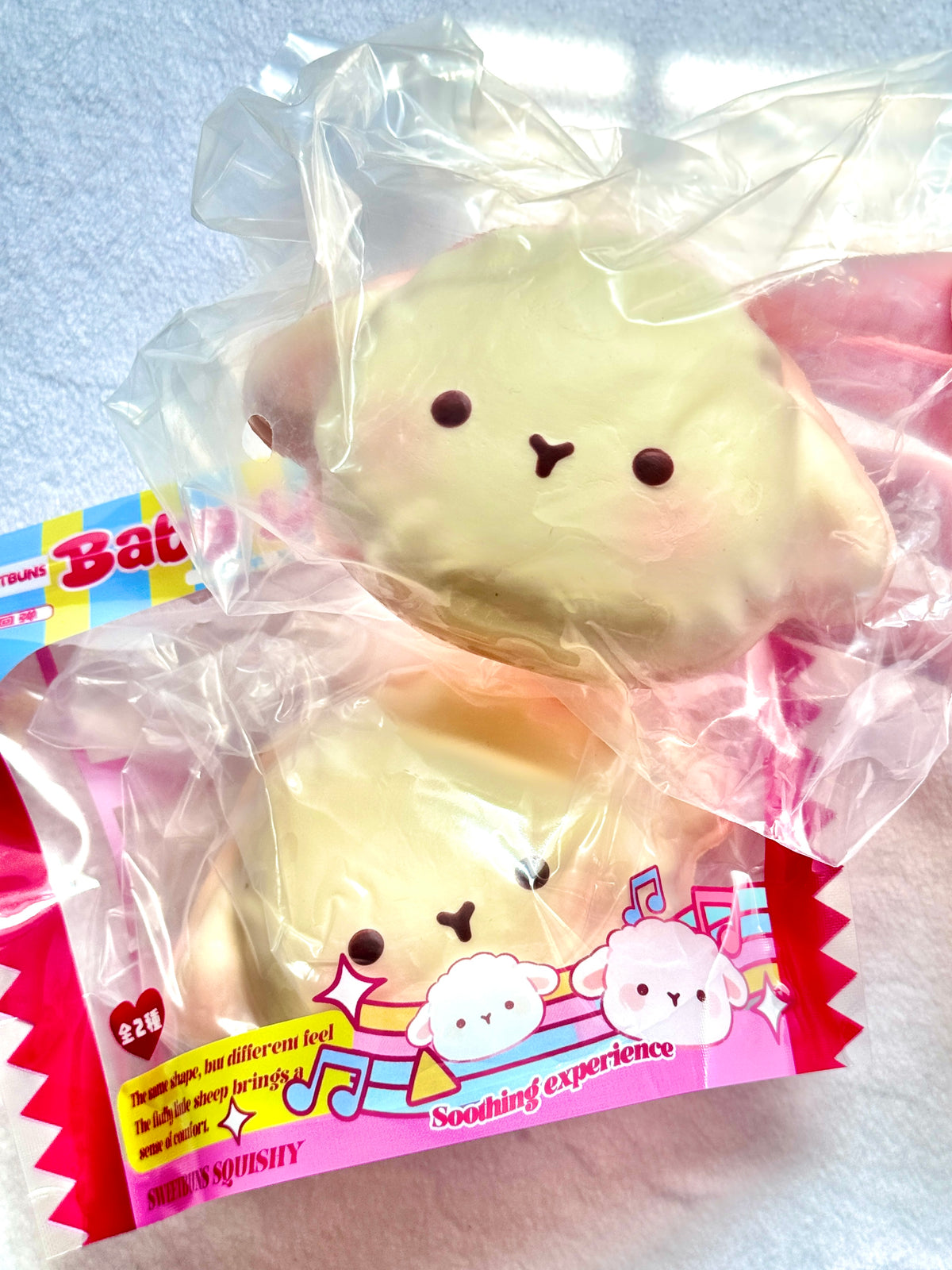 Sweetbuns Lamb Macaron Squishy