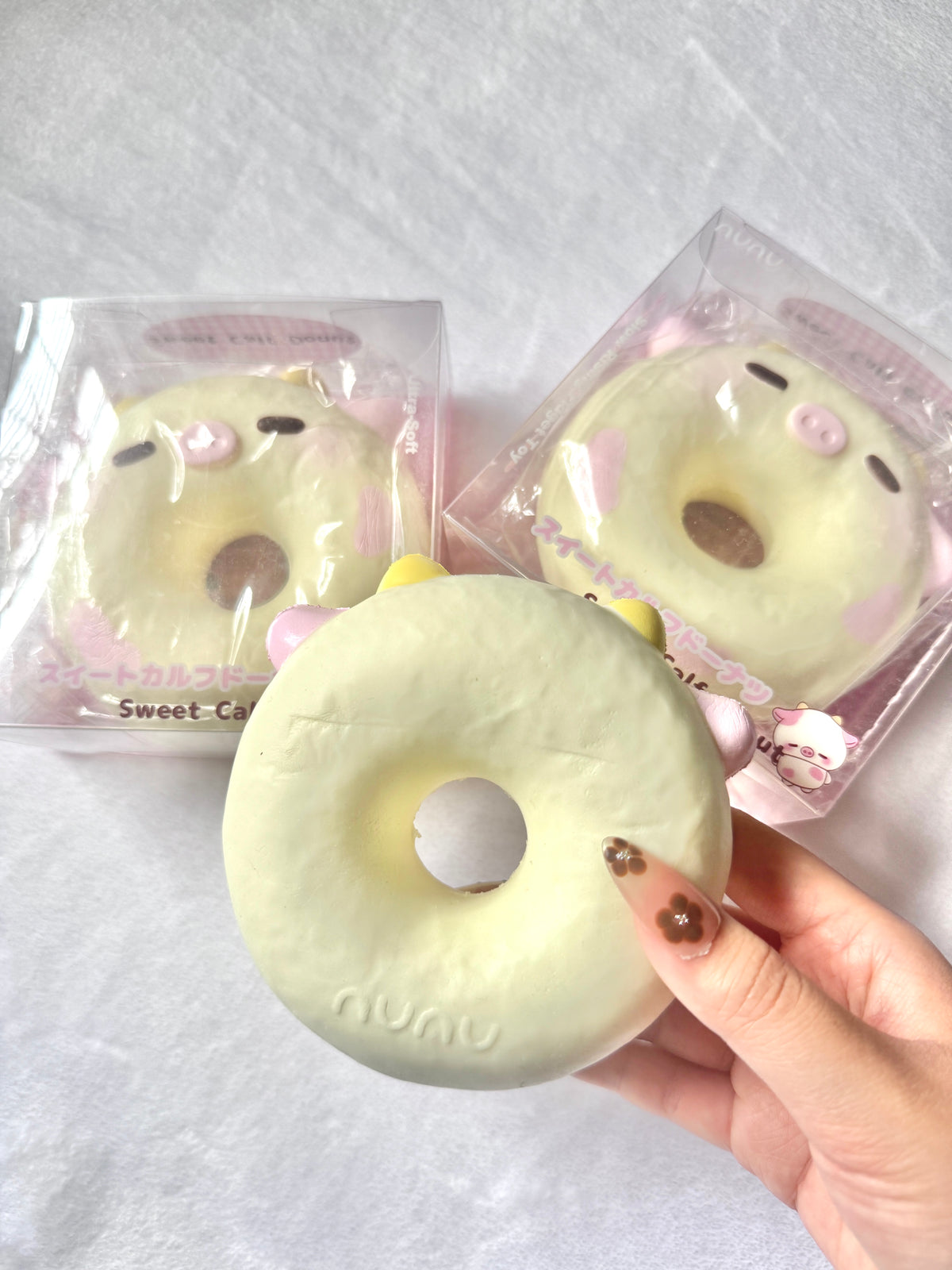 Nunu Cow Donut Squishy