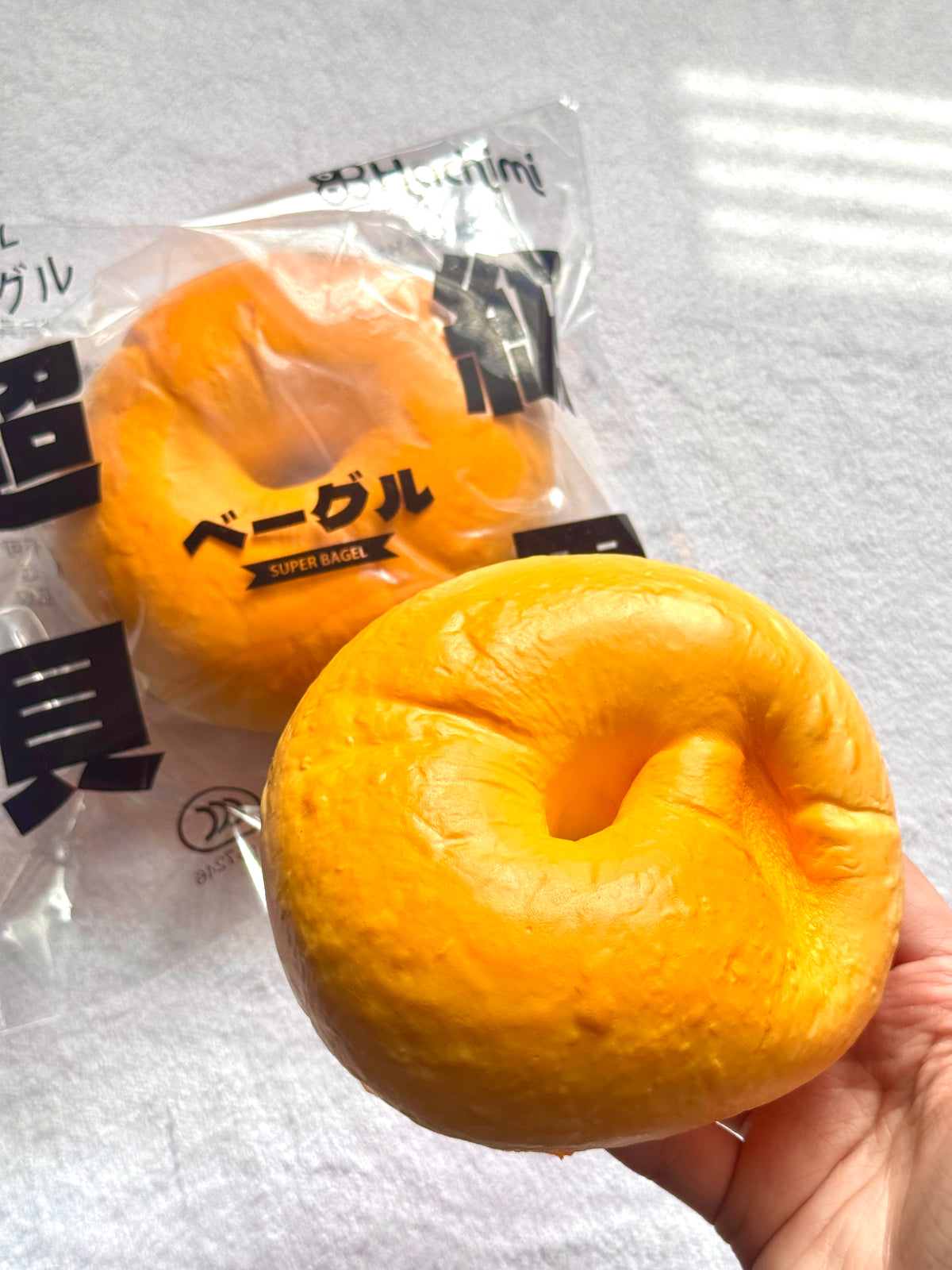 Hachimi Bagel Squishy