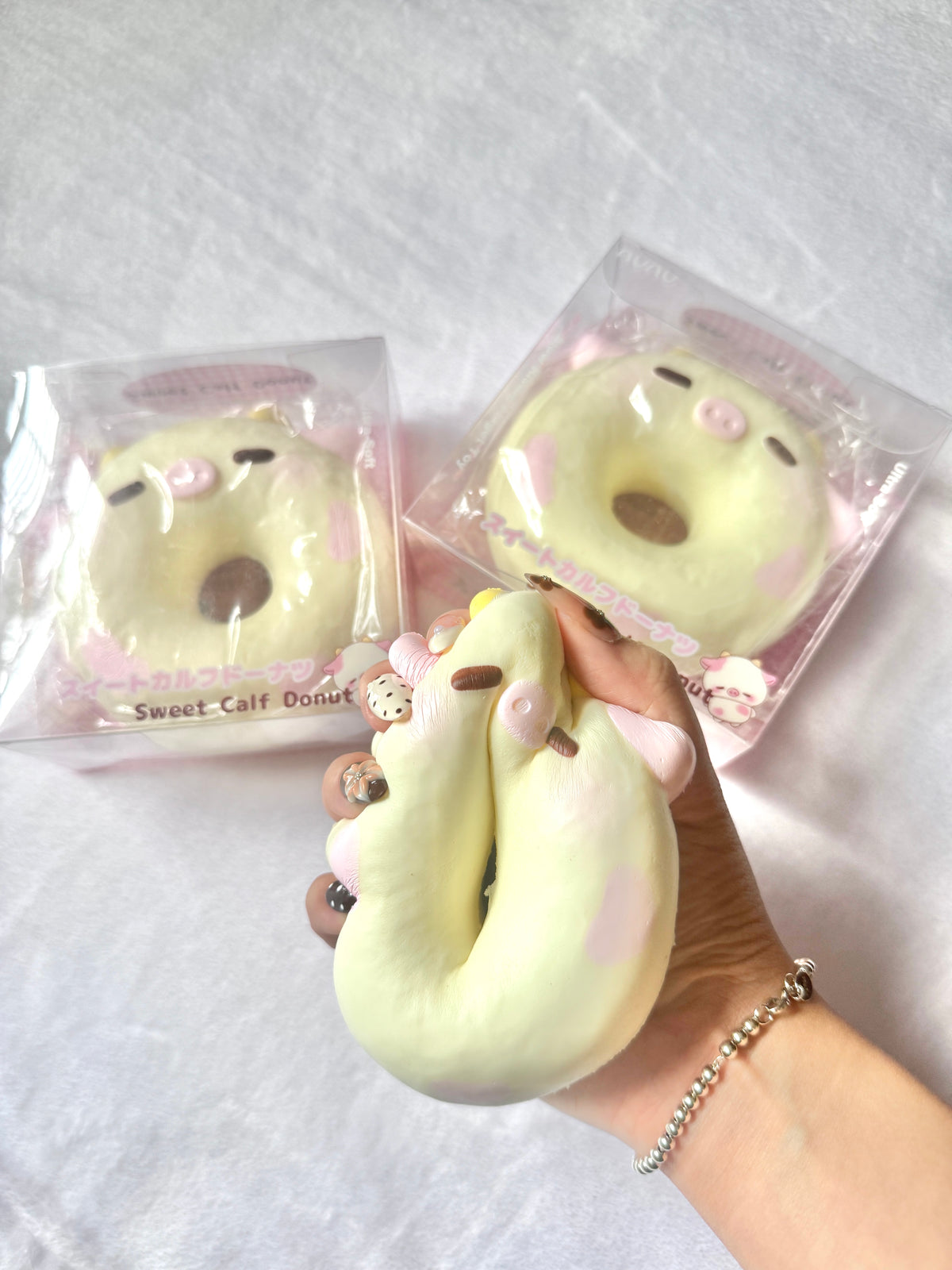 Nunu Cow Donut Squishy