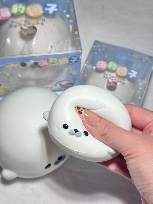 Seal Mochi Squishy