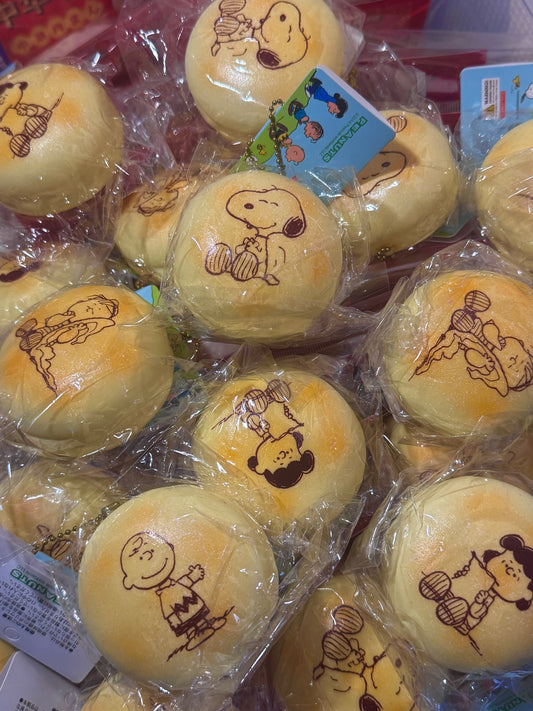 Snoopy Bun Squishy