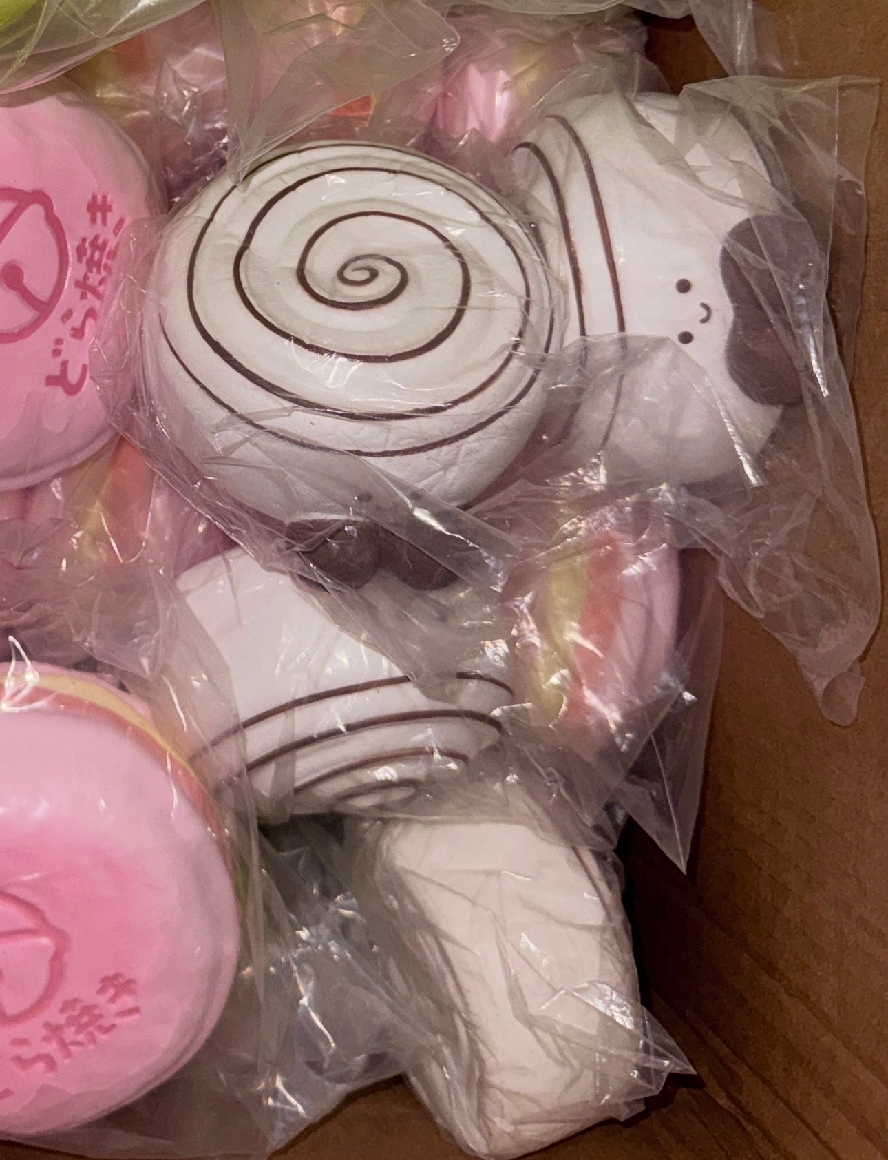 Leilei Cinnamon Roll Squishy